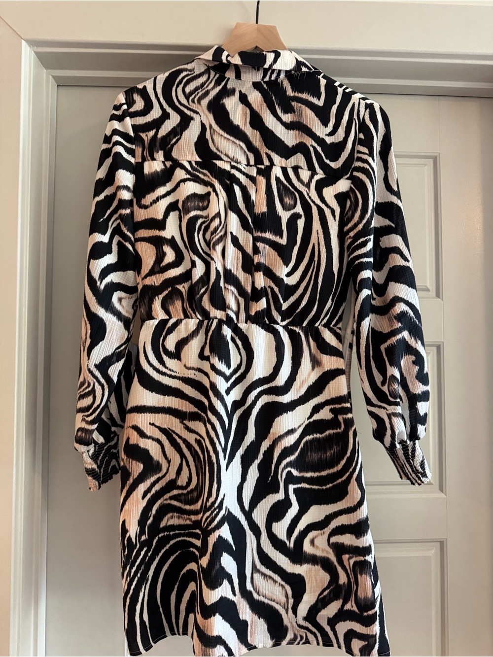Anthropologie Beige, Black Cream Zebra Print Long Sleeve Wrap Pucker Waist Dress - Picture 5 of 8